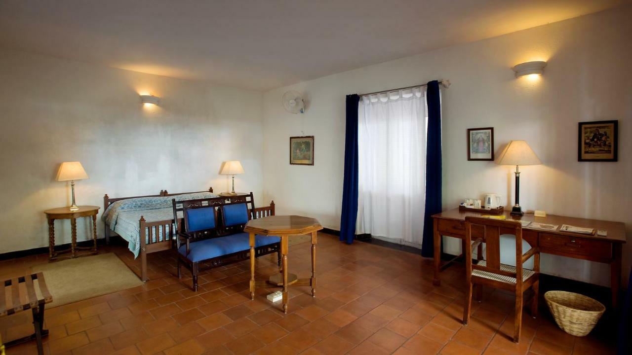 Neemrana'S- Tower House Hotel Kochi Luaran gambar